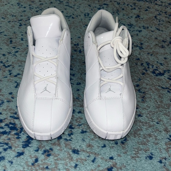 JORDAN TE 2 LOW BP. NIKE JUMPMAN. Shoes/sneakers. - Picture 2 of 7